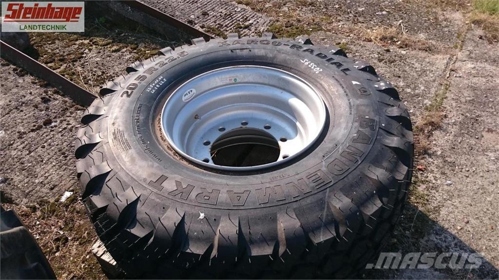 20.5R22.5 Tyres, wheels and rims