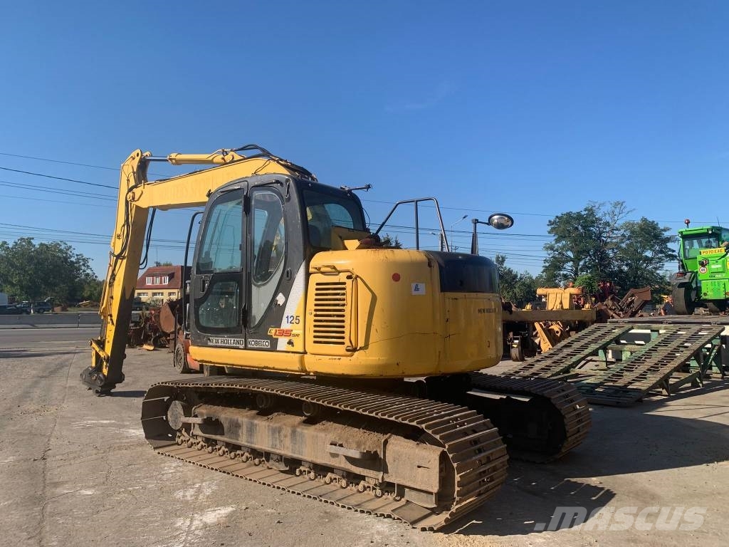 New Holland E 135 SR حفارات زحافة