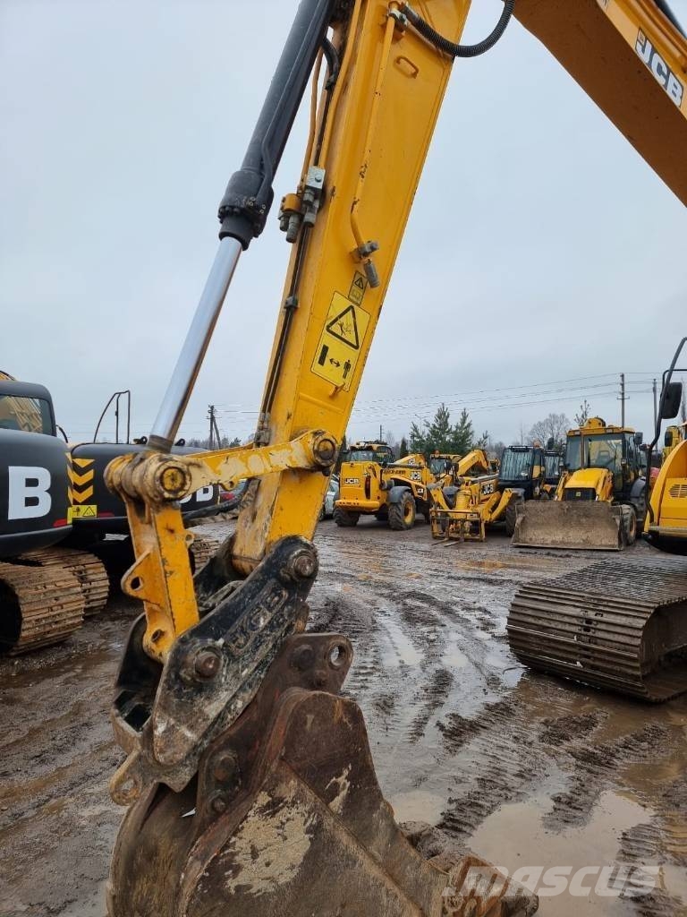 JCB JS131 LC BOG Master Paletli ekskavatörler