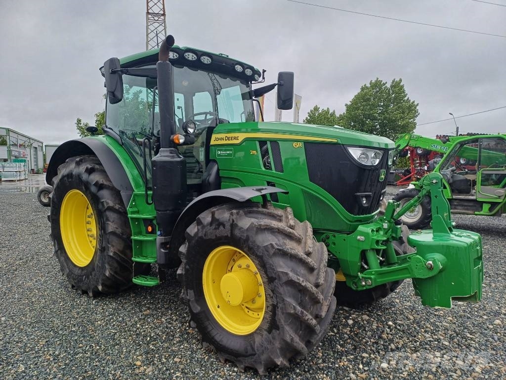 John Deere 6R 215 Tractoare