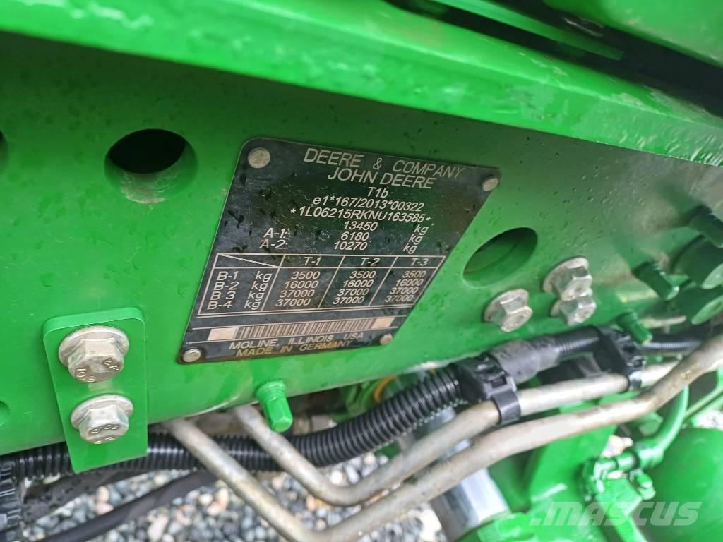 John Deere 6R 215 Tractoare