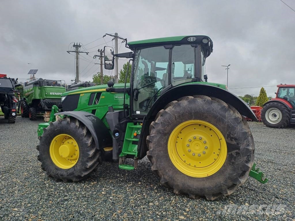 John Deere 6R 215 Tractoare