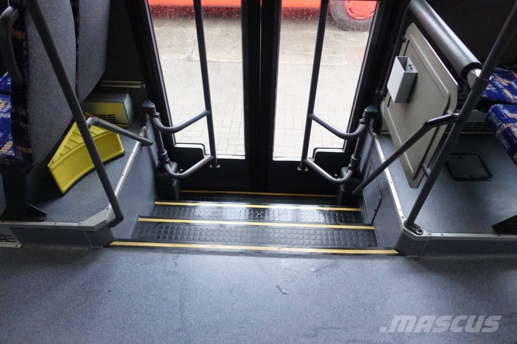 Mercedes-Benz O 550 Integro L *66-Sitze*6-Gang* 시외버스