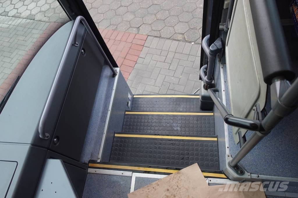 Mercedes-Benz O 550 Integro L *66-Sitze*6-Gang* 시외버스