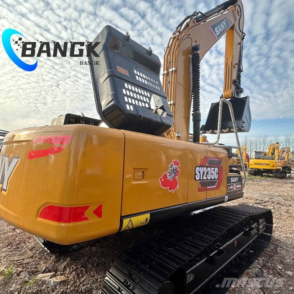 Sany SY 235 C Lánctalpas kotrók