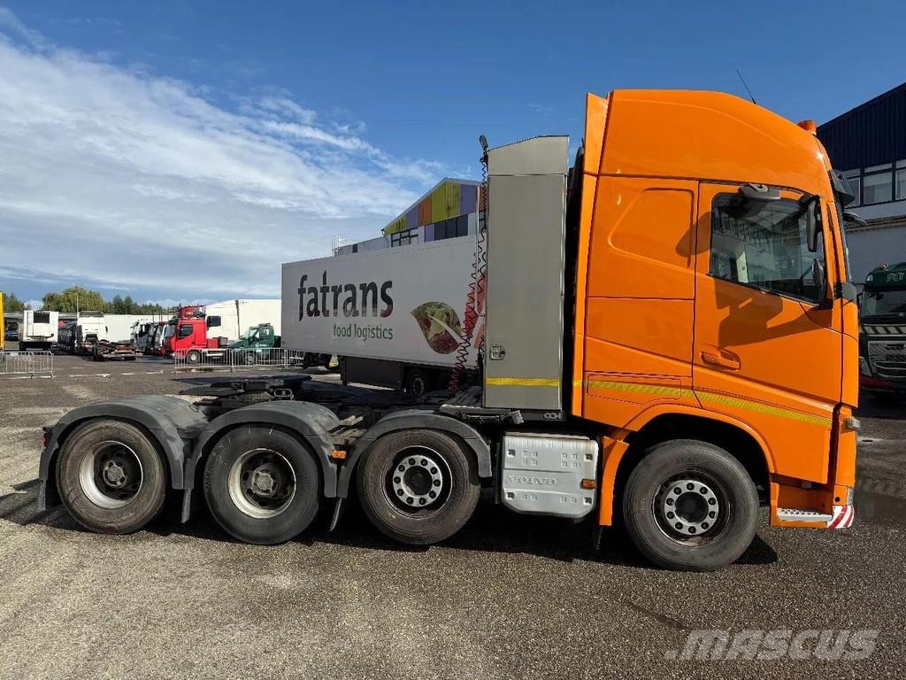 Volvo FH 540 8X4 - 666274 KM Vetopöytäautot