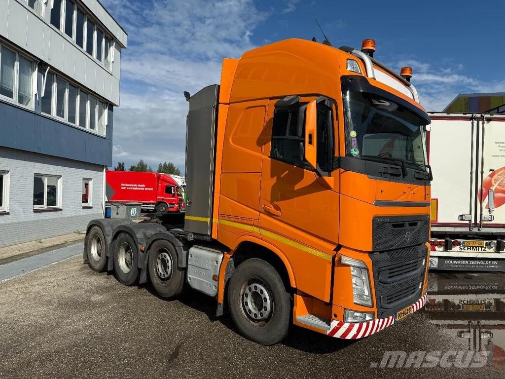 Volvo FH 540 8X4 - 666274 KM Vetopöytäautot