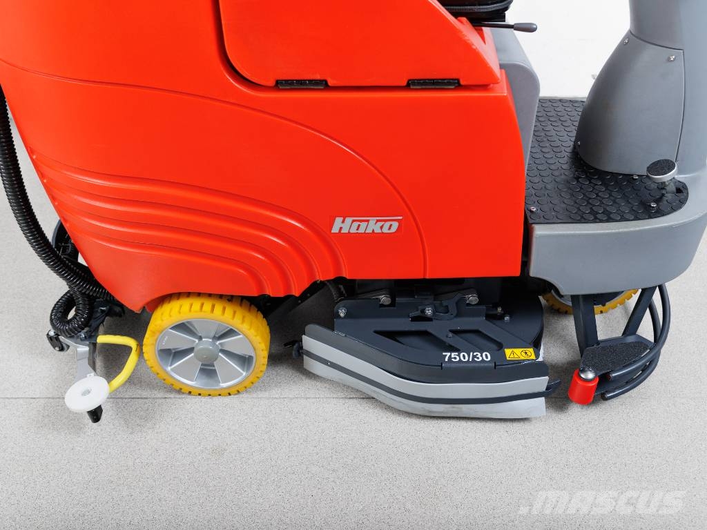 Hako Hakomatic B750 R TB750 - NEW BATTERIES Scrubber dryers