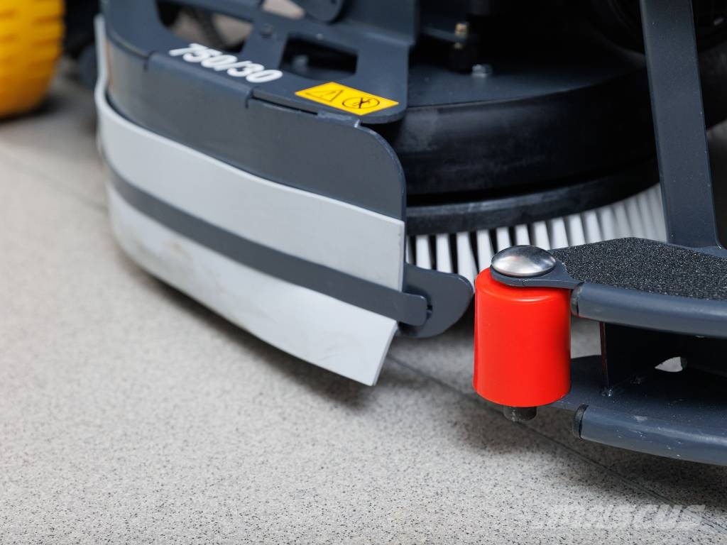 Hako Hakomatic B750 R TB750 - NEW BATTERIES Scrubber dryers