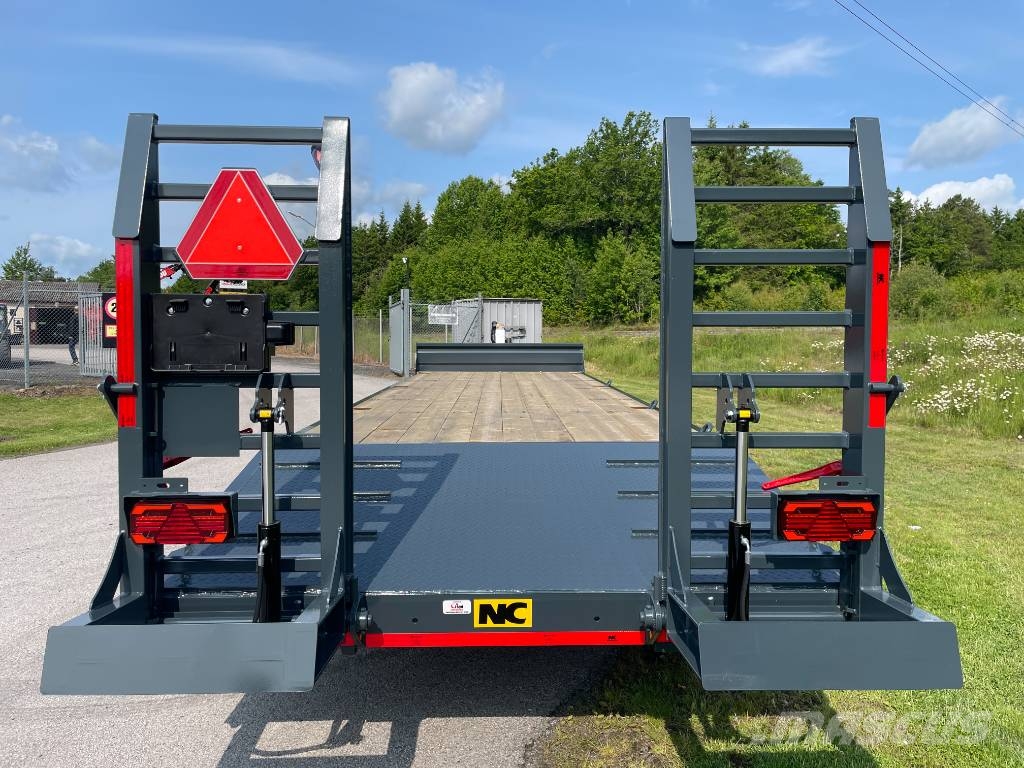 NC 3axl traktordragen maskintrailer 25T Nizki nakladalci
