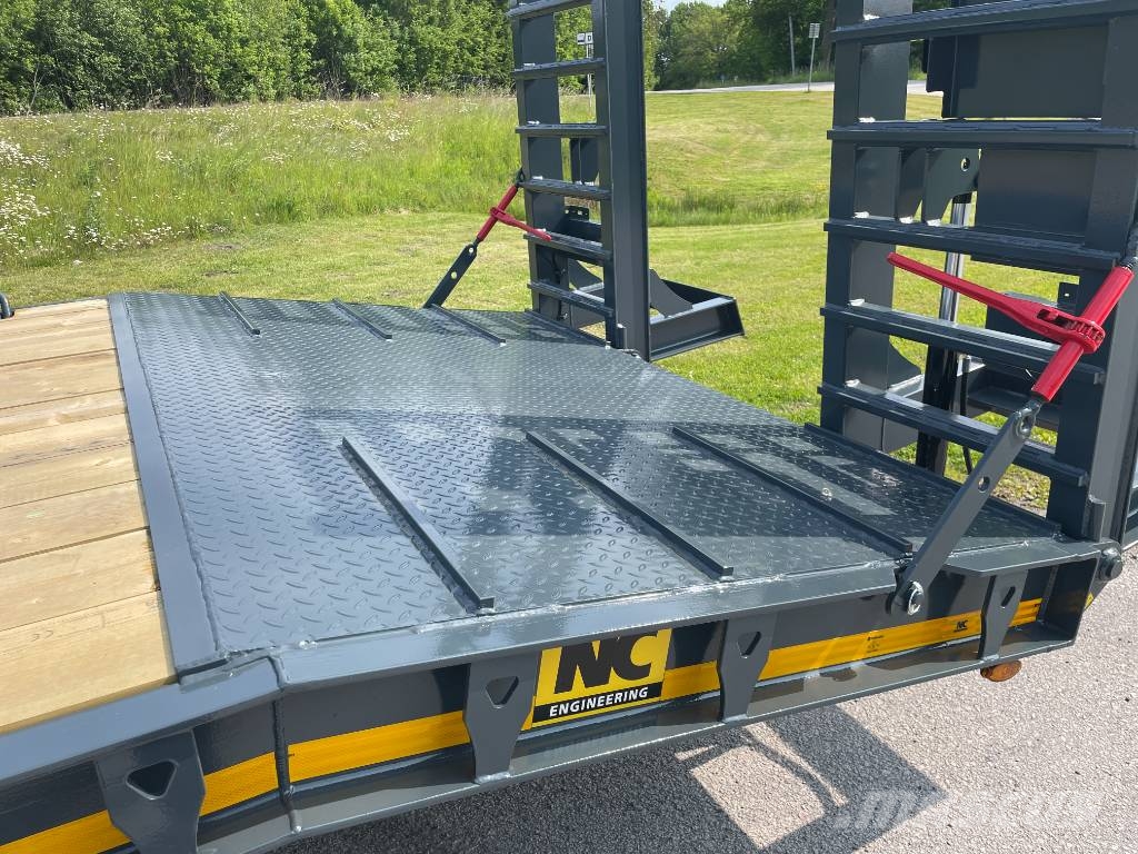 NC 3axl traktordragen maskintrailer 25T Nizki nakladalci