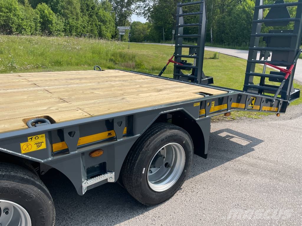 NC 3axl traktordragen maskintrailer 25T Nizki nakladalci