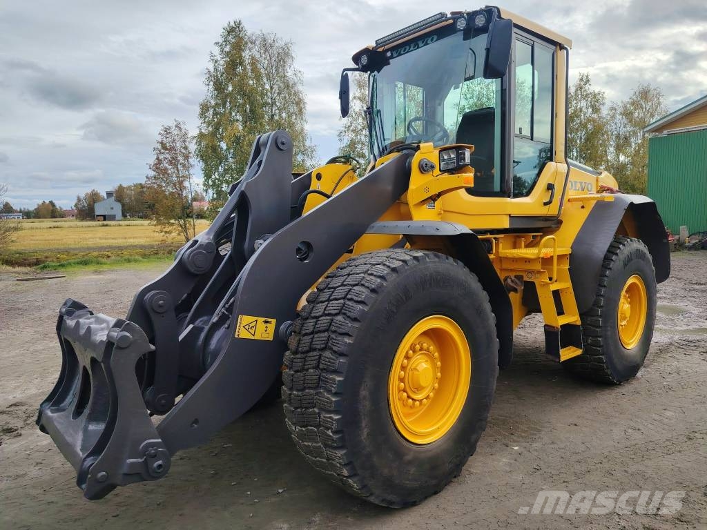 Volvo L 70 F Kolesni nakladalci