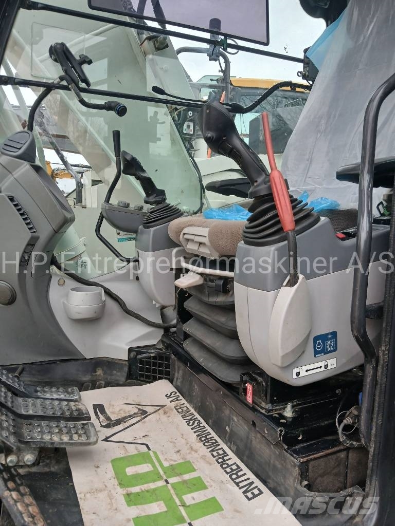 Hitachi ZX135US, 2017, Bjæverskov, Denmark - Used crawler