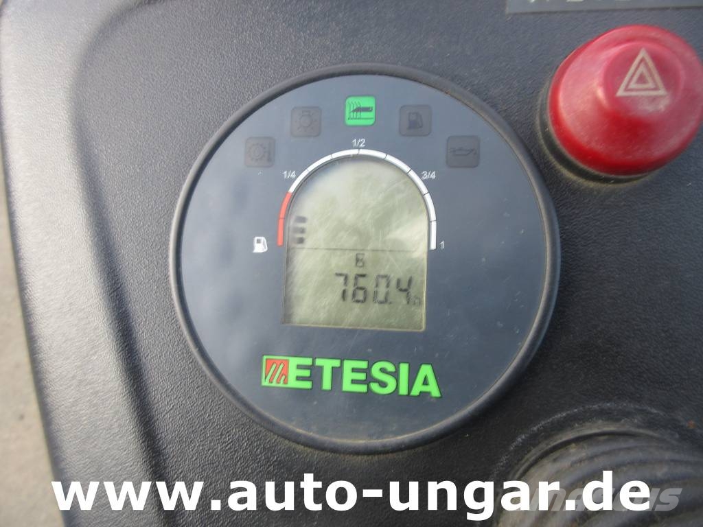 Etesia Buffalo 4x4 HVHPX 23PS Vanguard 760 Betriebsstunde 立ち乗り芝刈り機