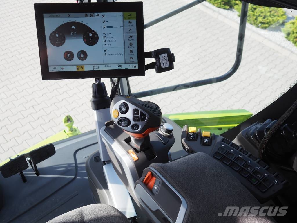 CLAAS Tucano 570 GPS + V770 Kombajni