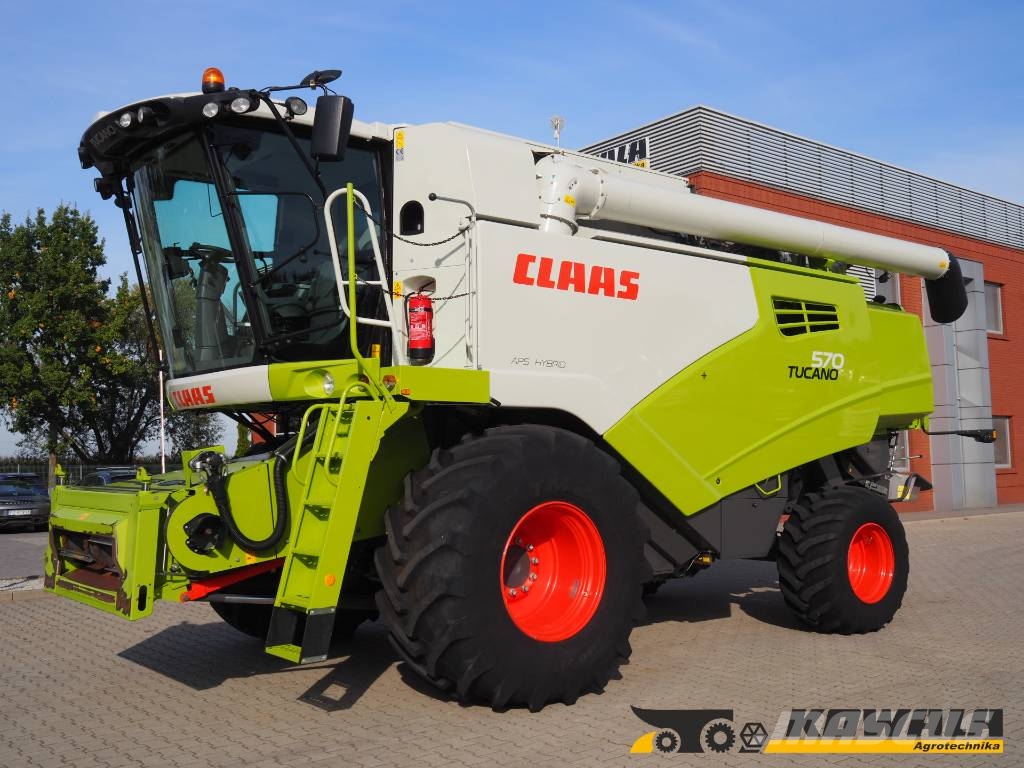 CLAAS Tucano 570 GPS + V770 Kombajni