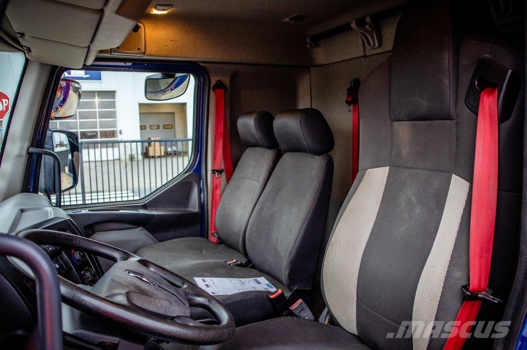 Renault D210-12T-E6 - 50000 KM Kofferaufbau
