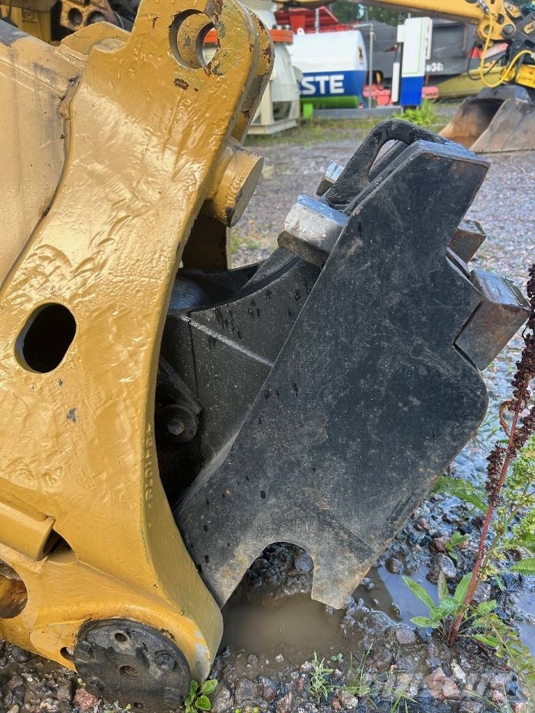Gradall XL 5200 III Polovni specijalni bageri