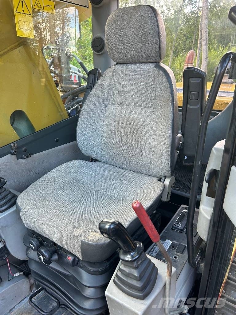 Gradall XL 5200 III Polovni specijalni bageri