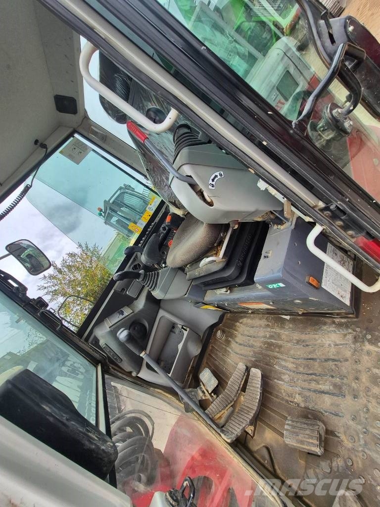 Takeuchi TB250-2 حفارات صغيرة أقل من 7 طن (حفارات صغيرة)