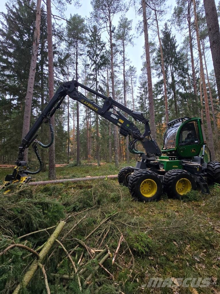 John Deere 1170g Harvestory