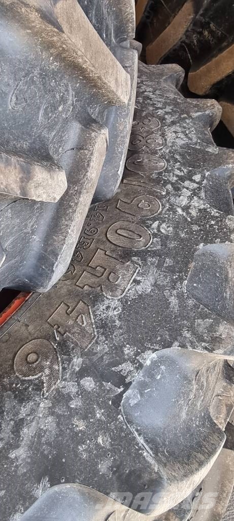 BKT RADODLINGSDÄCK Egyéb mezőgazdasági gépek