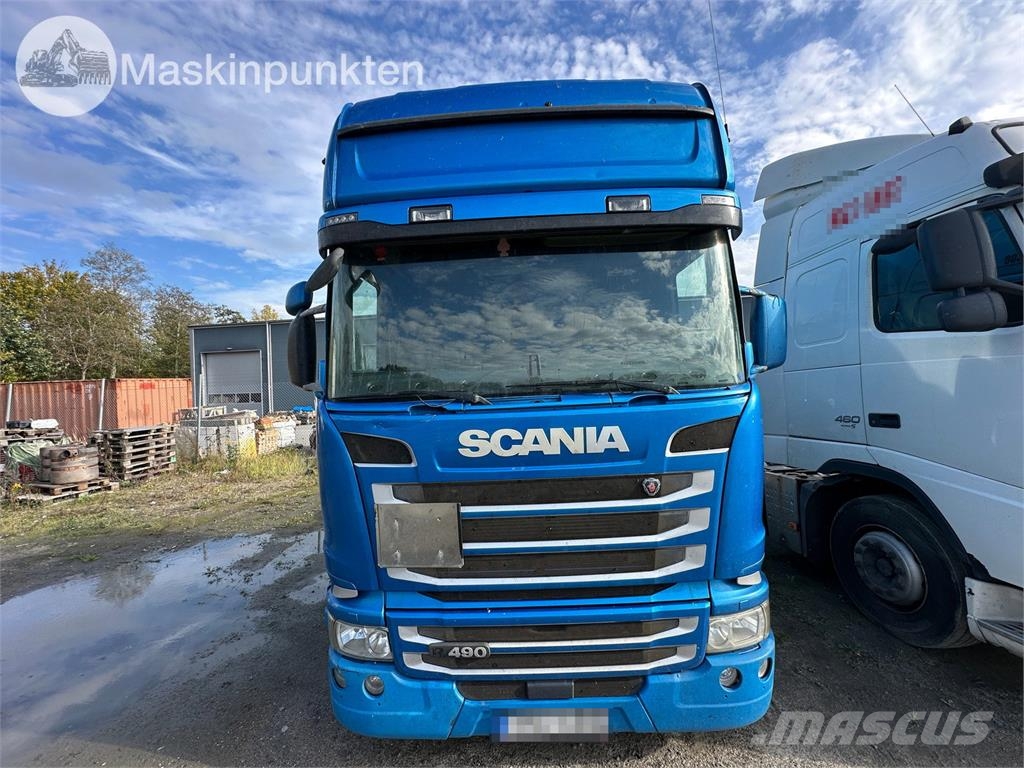 Scania R490LA6X2/4MNB 牵引车