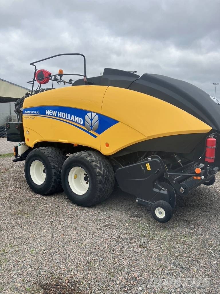 New Holland BigBaler 1270 Cropcutter Pressere til firkantede baller