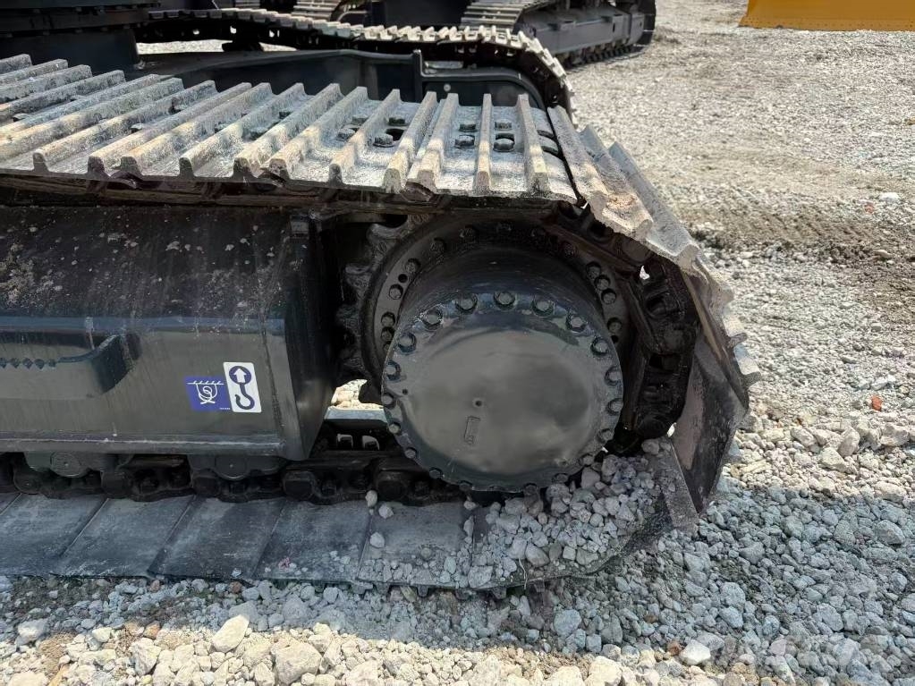 Hyundai 220HD Crawler excavators