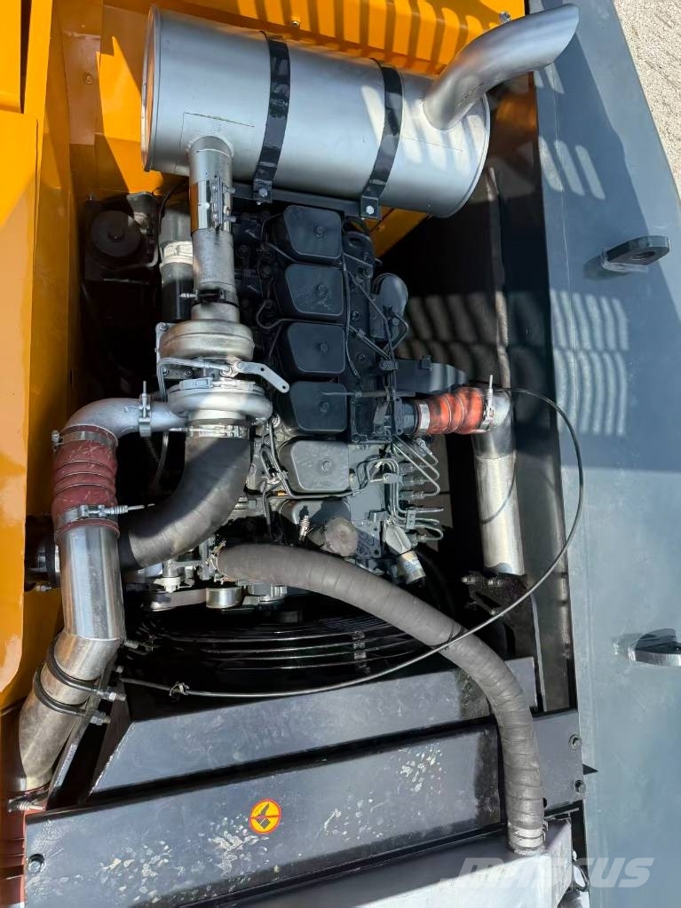Hyundai 220HD Crawler excavators