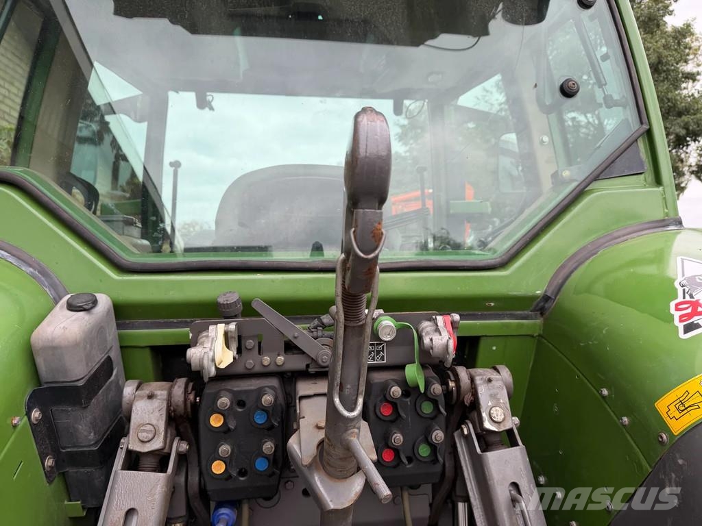 Fendt 211 Vario 211 vario الجرارات
