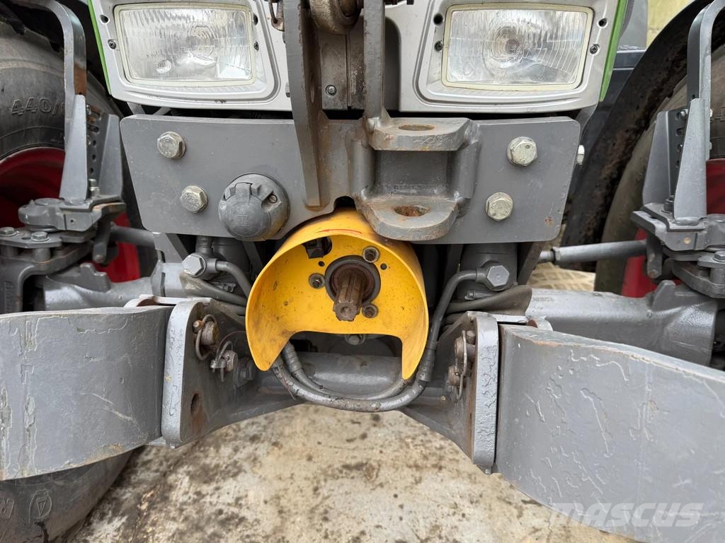 Fendt 211 Vario 211 vario الجرارات