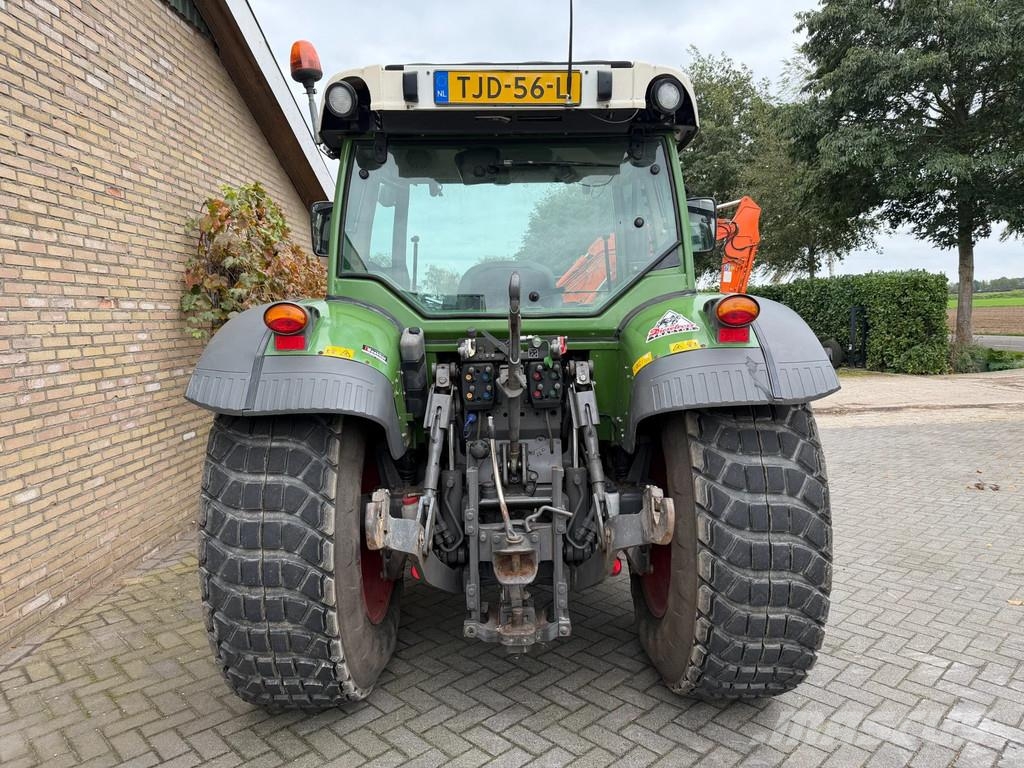 Fendt 211 Vario 211 vario الجرارات