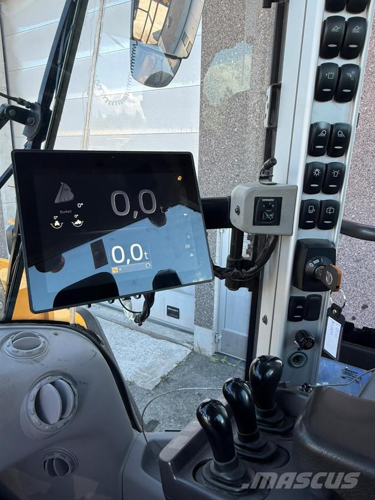 Volvo L180H لوادر بعجل
