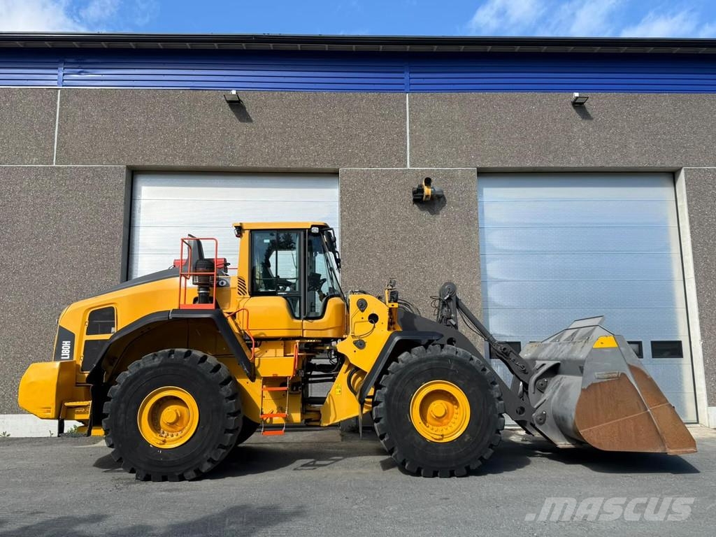 Volvo L180H لوادر بعجل