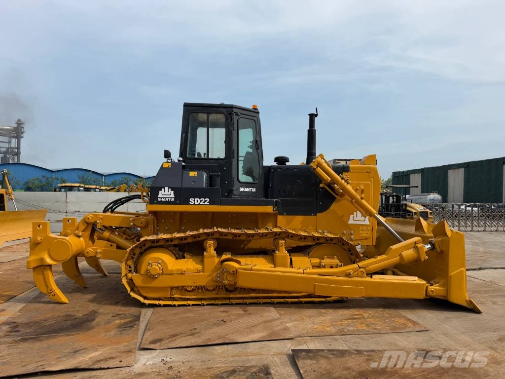 Shantui SD22 Crawler dozers