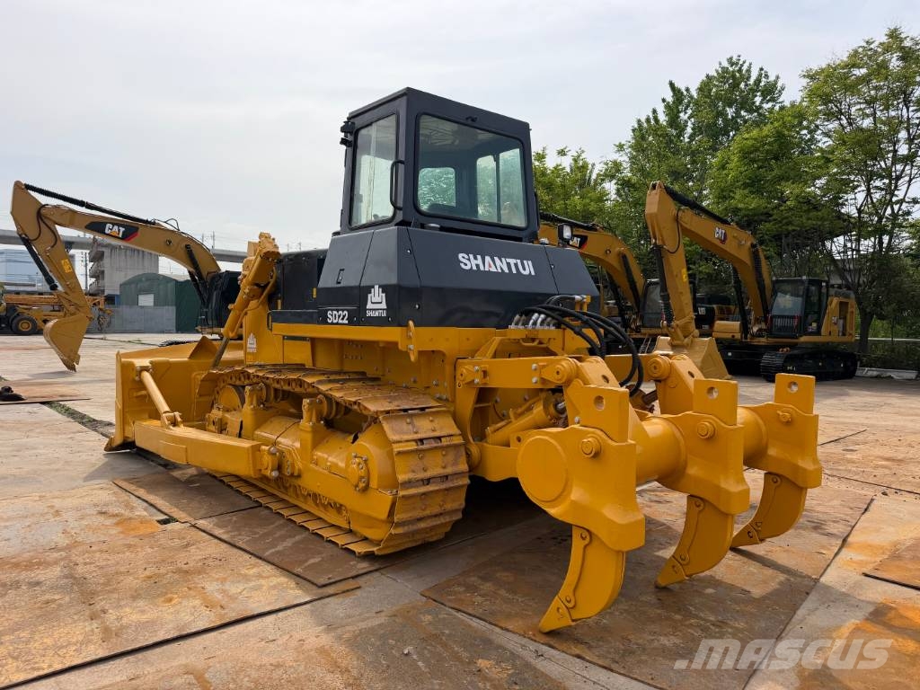 Shantui SD22 Crawler dozers
