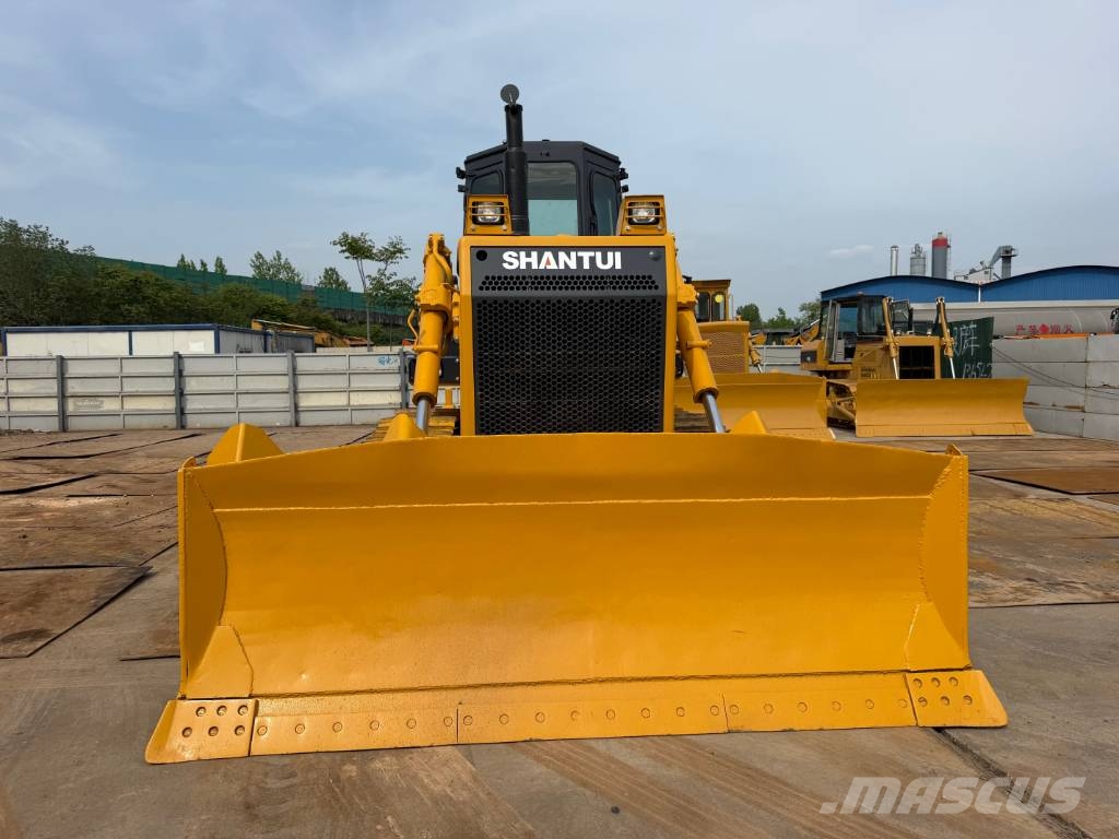 Shantui SD22 Crawler dozers