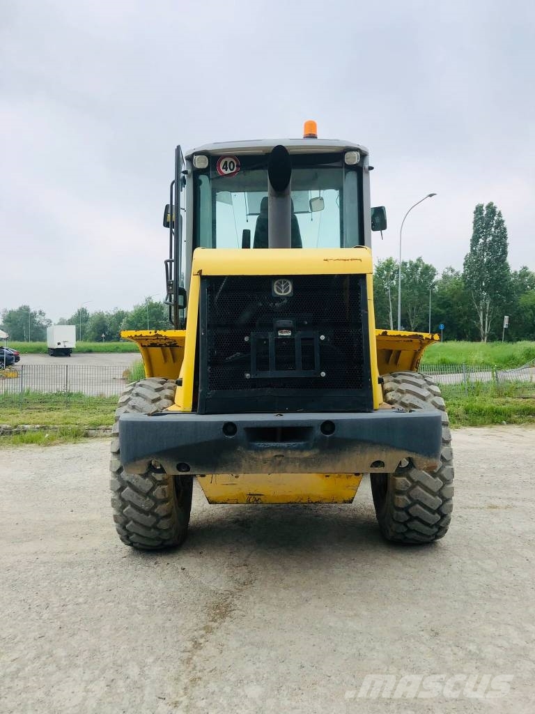 New Holland W 110 B Hjullastere