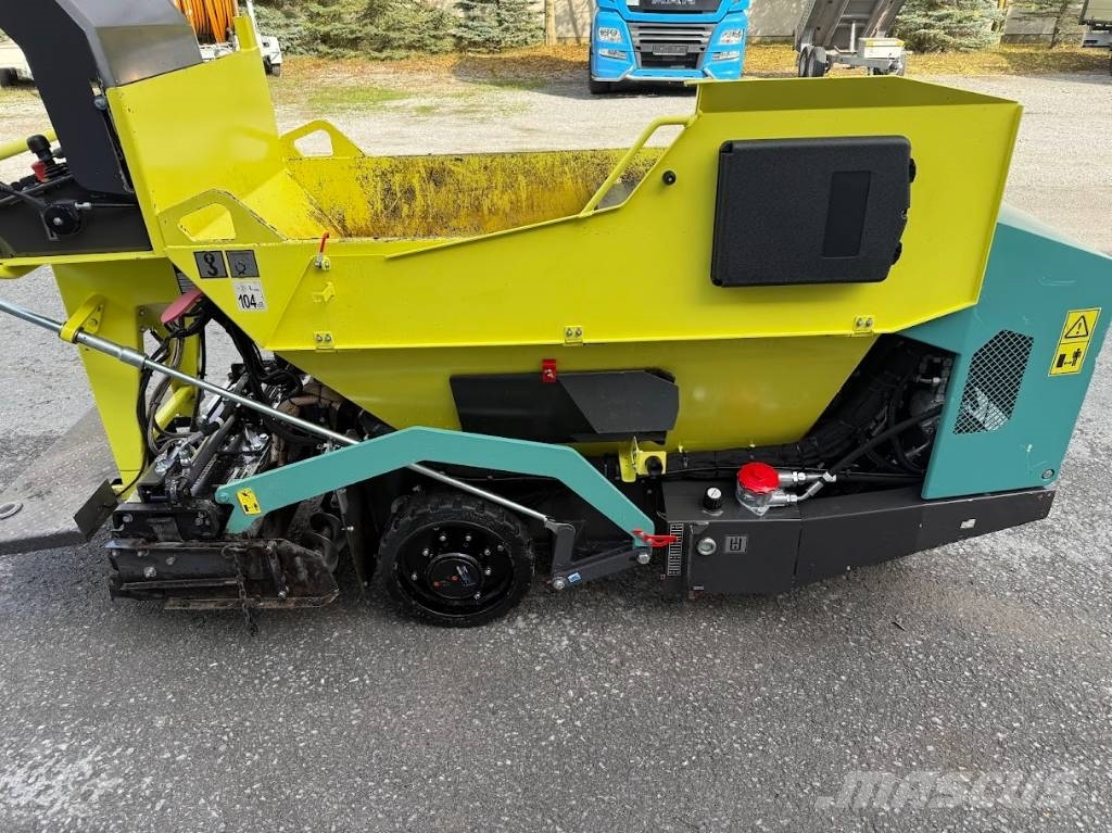 Ammann AFW 150-2 小型アスファルト機械
