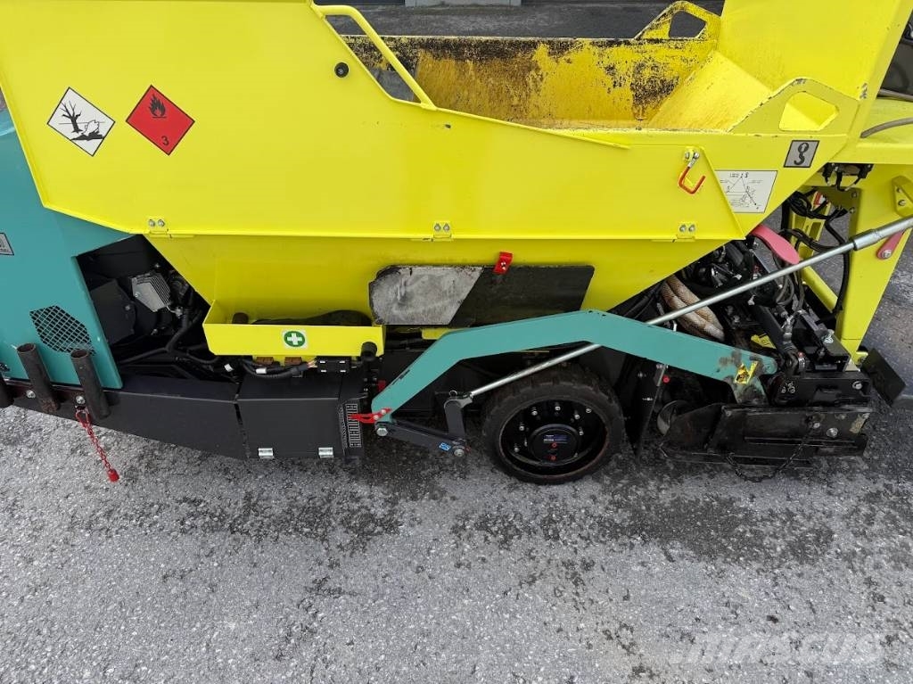 Ammann AFW 150-2 小型アスファルト機械