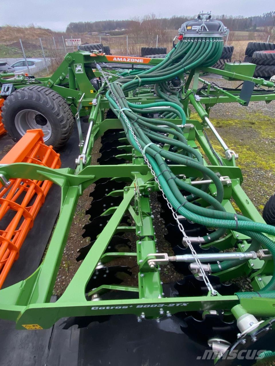 Amazone Catros + 9003-2TX Gülle neu Tanierové brány