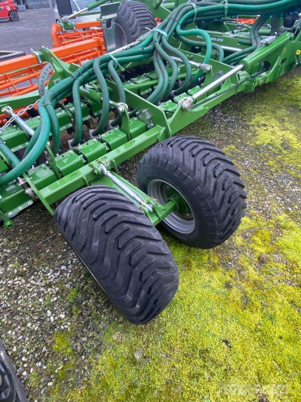 Amazone Catros + 9003-2TX Gülle neu Tanierové brány