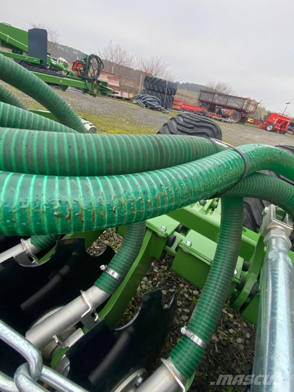 Amazone Catros + 9003-2TX Gülle neu Tanierové brány
