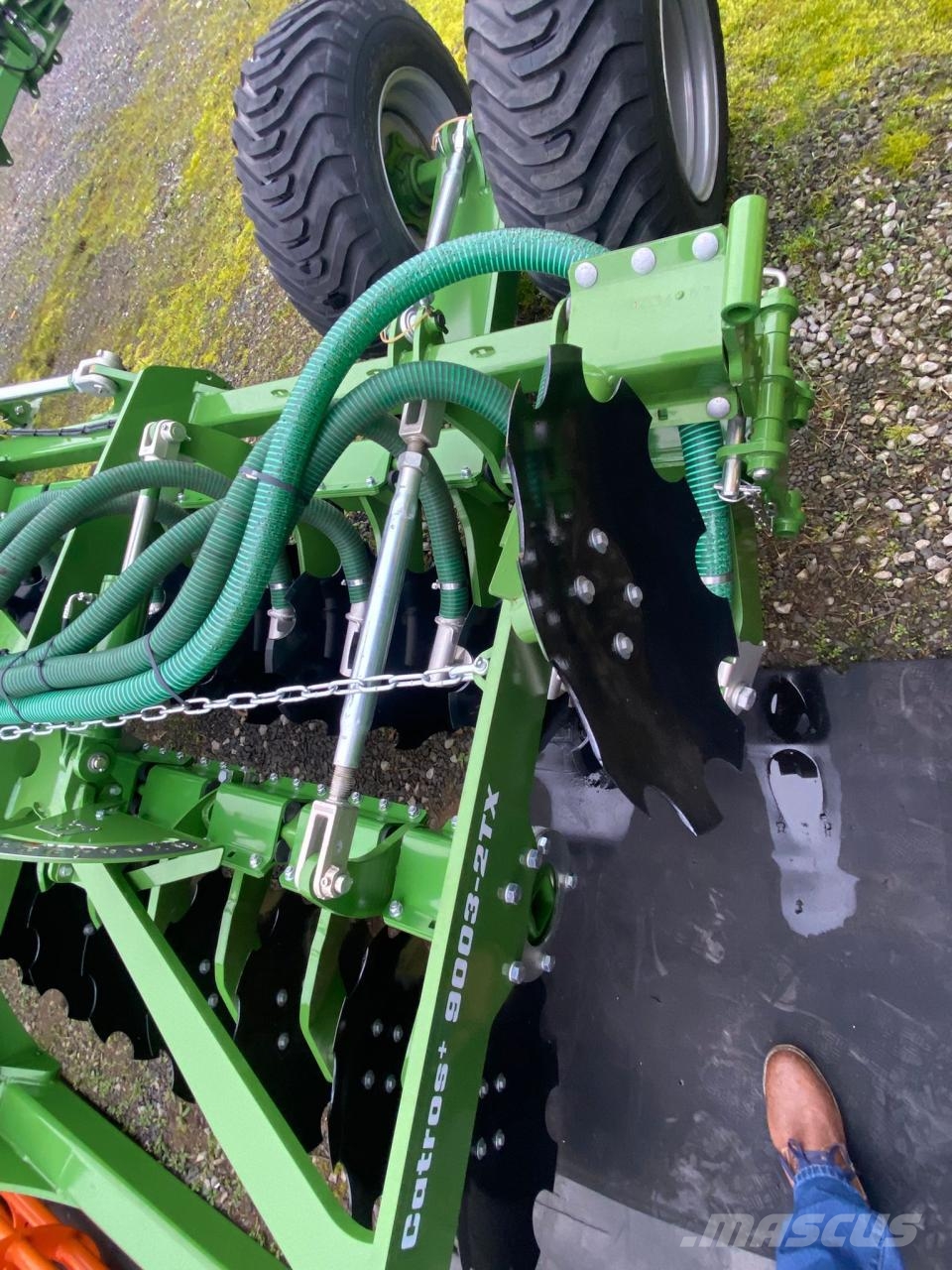 Amazone Catros + 9003-2TX Gülle neu Tanierové brány