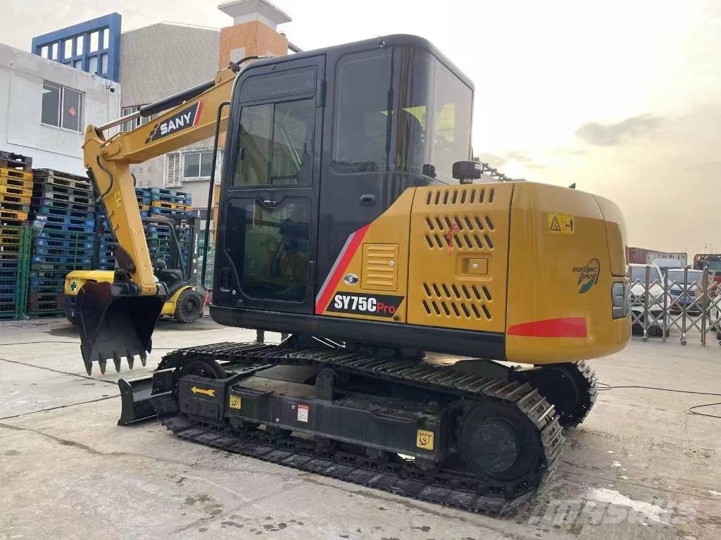 Sany SY 75 C pro Miniescavadeiras < 7t (Mini escavadeiras)