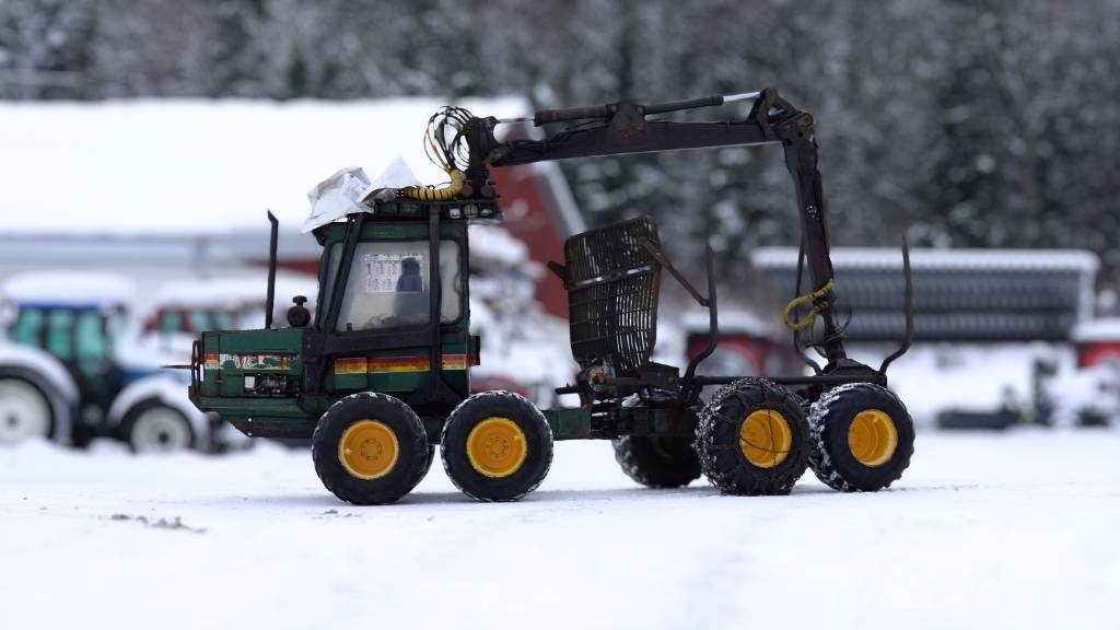 MINI BRUNETT FMG F678 / FXN579 Forwarder
