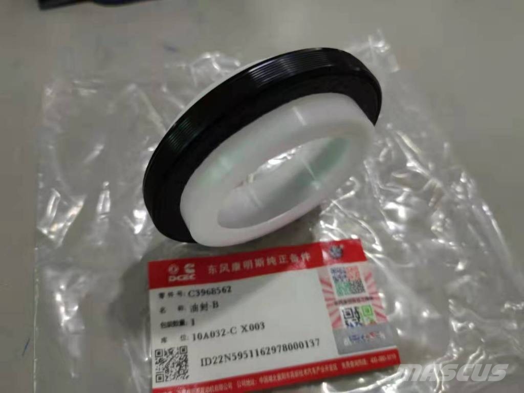 Cummins 6CT 6L QSL 9 Crankshaft Front Oil Seal 3968562 Silniki