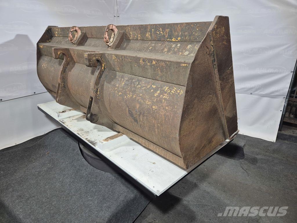Ahlmann AS12/AZ18/200 Dichte bak Schaufeln